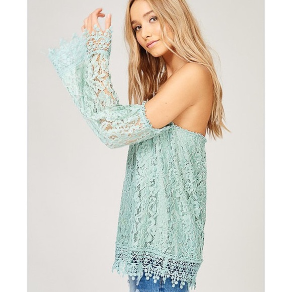 🎉HP🎉Sage Lace Off Shoulder Top - Picture 4 of 7